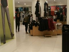 -优衣库(红谷滩万达店)