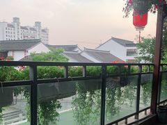 -吴越荣记苏州菜·松鼠桂鱼100%活鱼现做(斜塘老街店)