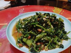 -人民公社铁锅炖·东北菜(卫国道店)