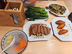 -狮头牌卤味研究所·卤味饭(花城汇南区店)