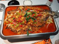 -鸣记脆皮烤鱼(岐山路店)