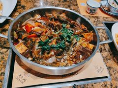 焖黑鮰鱼-黄记煌三汁焖锅(欢乐海岸店)