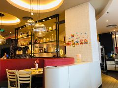 大堂-必胜客(东莞地王店)