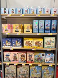 -卡通派潮品玩具折扣仓(青岛新城吾悦广场店)