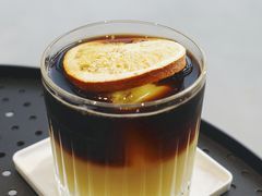 席勒的橙-HUG·拥抱咖啡(郑州宝龙广场店)