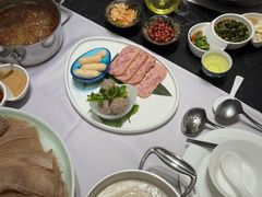 -红鼎豆捞·非遗鲍皇汤火锅(宝丰路店)