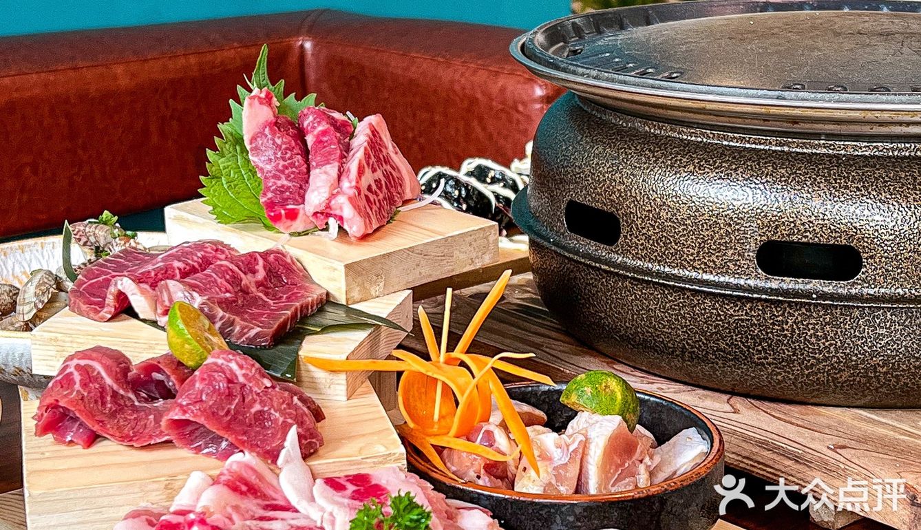 沉浸式吃肉｜我好像到了樱花国的居酒屋🏮