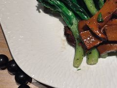 -耶里夏丽·丝路国际·新疆餐厅(浦东区东方路店)