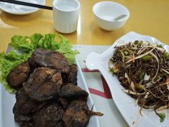 -青岛锅贴(洛阳路分店)
