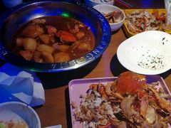 -胖哥俩肉蟹煲(济南世茂国际广场店)