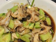 -小红鲸·海鲜餐厅(轸大路店)