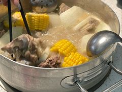 -肥仔文澳门猪骨煲(南京西路店)
