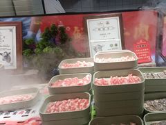 -四囍码头海鲜烧烤自助火锅(外滩南京东路悦荟广场店)