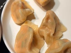 -魁牛·潮汕牛肉自助火锅(沈辽路万达店)