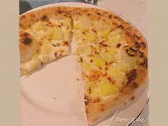 榴莲飘香披萨-东米西面(台北院子店)