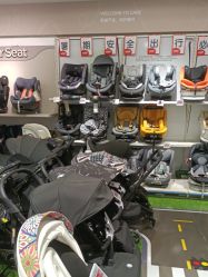 -孩子王童乐园(唐山万达广场店)