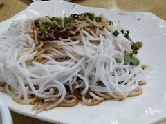 -东巴谷野生菌火锅餐厅