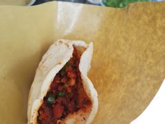 -曾笼笼牛肉饼