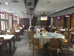 大堂-威海小海鲜大排档胖哥烧烤(双井店)