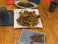 鲜羊肉串-小俩口烧烤东北菜(双井店)