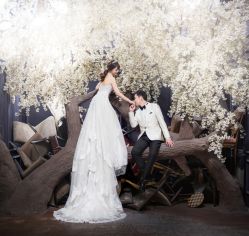 点击看大图 -THE QUEEN(北京店)