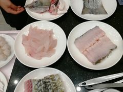 -正能量脆肉鲩火锅