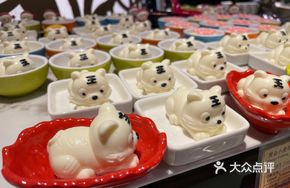 Feast with the White Tiger