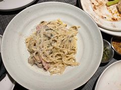 -MONICH牛排融合餐厅(和义大道购物中心店)