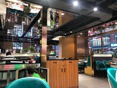 大堂-四季烟火烧烤酒场