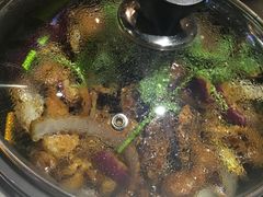-胡须佬鸡煲四季火锅店(石厦西村直营店)