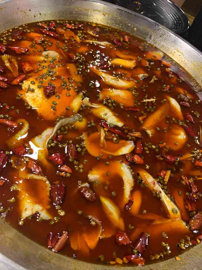 川渔郎·好吃嘴冷锅鱼-"味道还不错,梭边鱼特别好吃,强烈推荐.小.