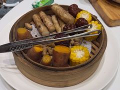 -小渔莊•地道胶东菜(旅游路万象省博物馆店)