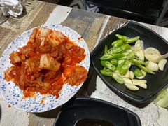 -三国惹火烤肉·中日韩烤肉集合店(百草路店)