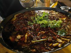 -鸿顺老铁锅美蛙鱼府(解放碑店)