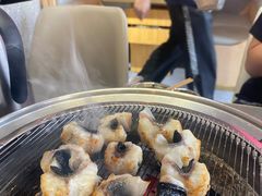 -围炉肉舍•炭烤活鳗•丹东海鲜烤肉(步行街店)