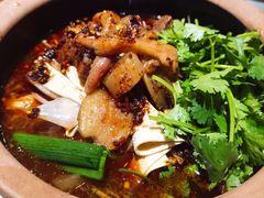 半筋半腩煲-牛腩之旅·牛腩牛杂煲(光启城美食城店)