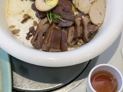 -陆记鹅庄·潮汕菜·狮头鹅(大仟里店)