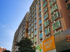 -华润万家便利超市(西安旭景名园店)