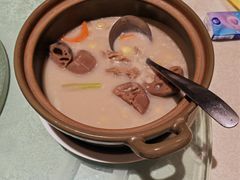 -荣粤酒家·融合粤菜·海鲜火锅