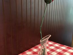 -红宝石·鲜奶小方·海派西点房(南丹店)