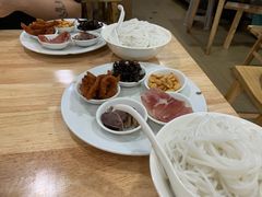 -德致祥云南过桥米线(云天小苑店)