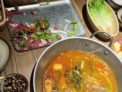 -野山舂·贵州现舂酸汤牛肉(东山店)