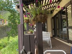 -Local泰莲庭(虹鳟鱼店)