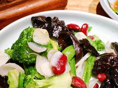 -小吊梨汤·北京菜·烤鸭(四元桥店)