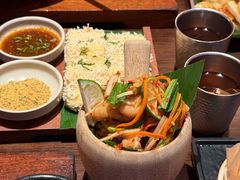 -银米·云南传统过桥米线(双廊黑金冠店)