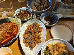 -包整·丝娃娃(一览甲秀楼风景店)