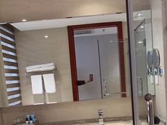 -兴芮温泉度假区