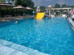 -爪吧宠物乐园 (温榆河示范区店)