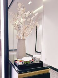 -SWANK SALON
