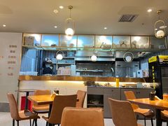 餐具摆设-POKEE VIA&Brunch·维娅(重庆来福士店)